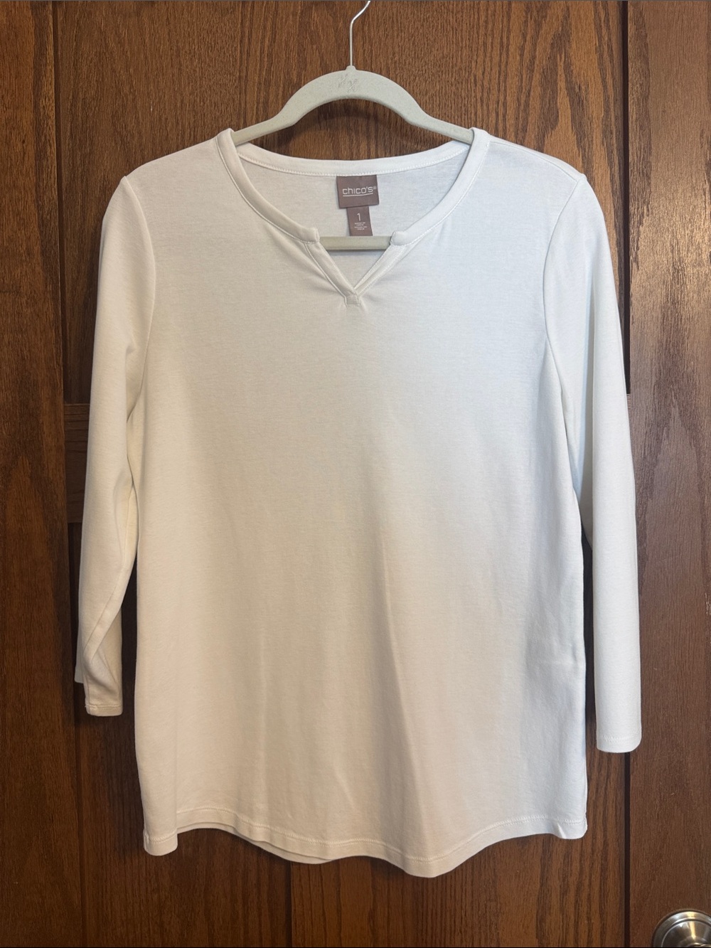 Chico's White Long-Sleeve V-Neck Pullover Top